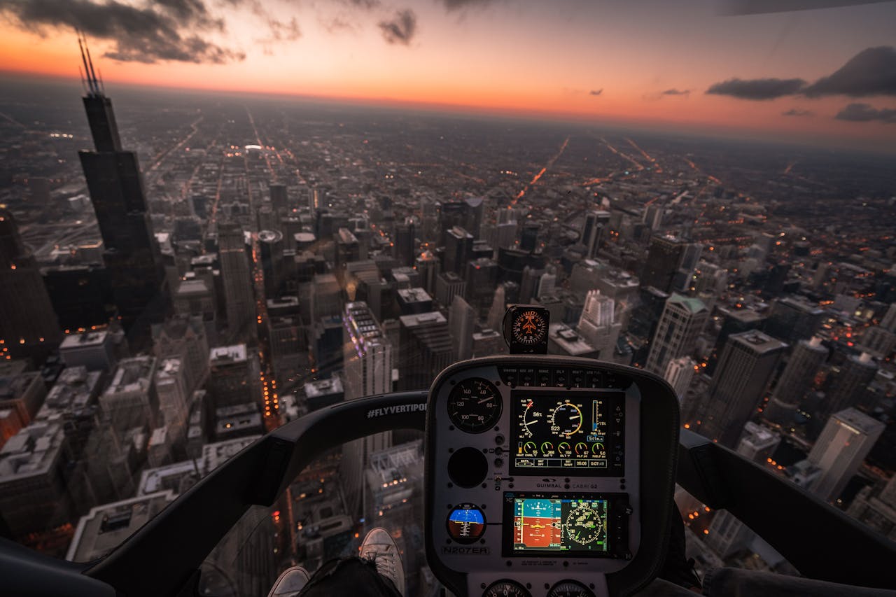 Zelf vliegen? Probeer een helikopter proefles met theorie en praktijk